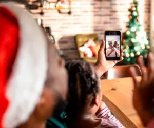 People with Parkinson’s share four tips for coping with holiday stress